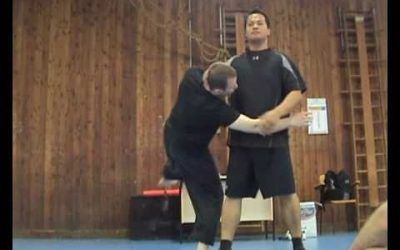 Silat Suffian Bela Diri – Posture & Body Control in Bruneian Kuntau
